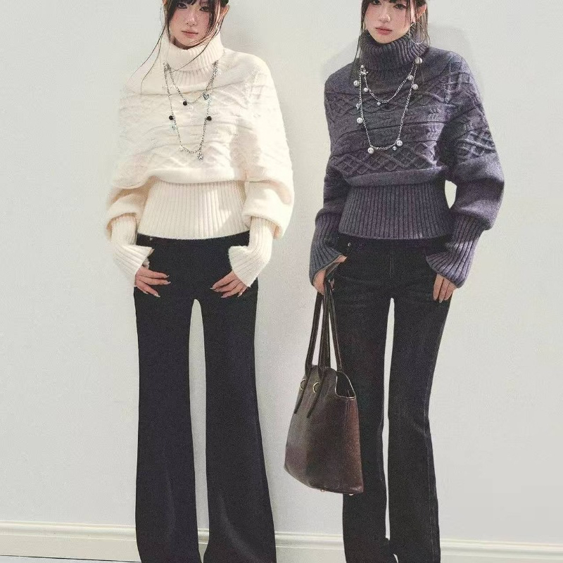 Осенне-зимний женский свитер с – обзор и цена Winter Clothing Aesthetic